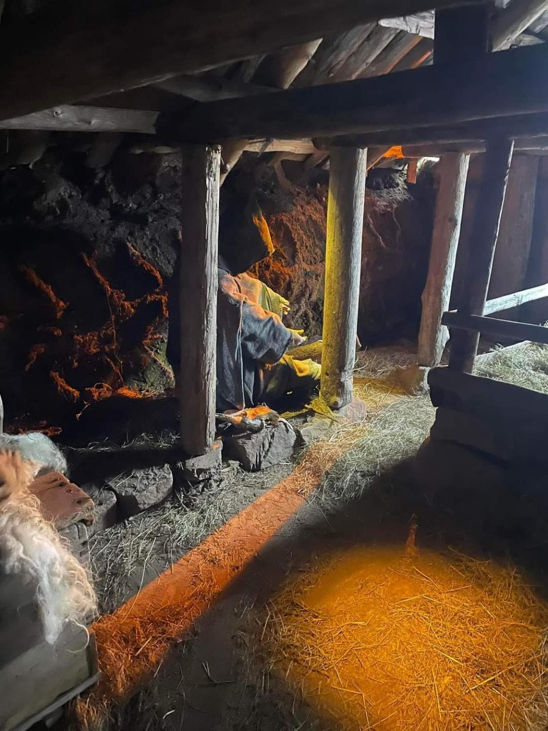 Hotel Laugarholl With Natural Hot Spring Holmavik Bagian luar foto