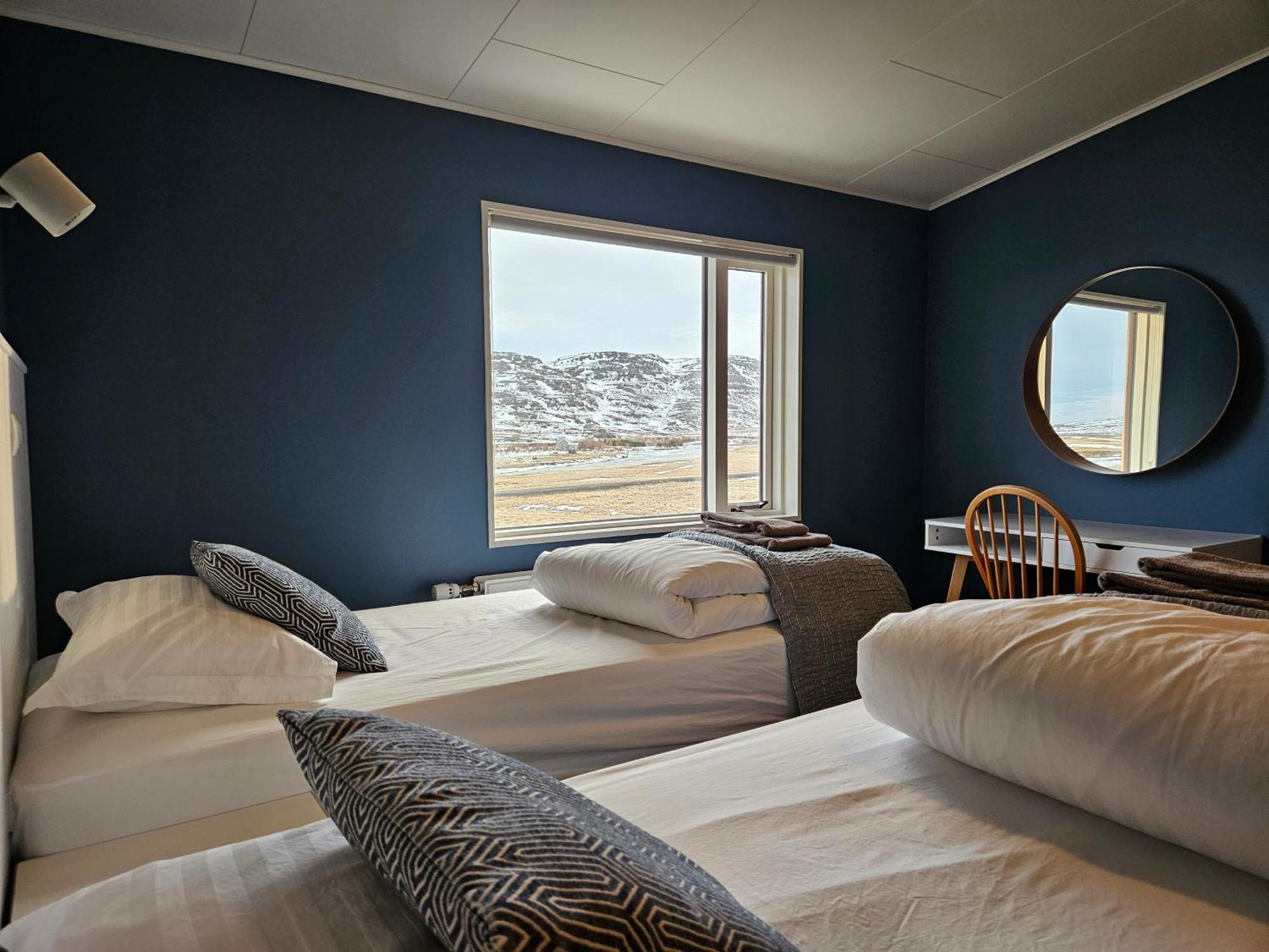 Hotel Laugarholl With Natural Hot Spring Holmavik Bagian luar foto